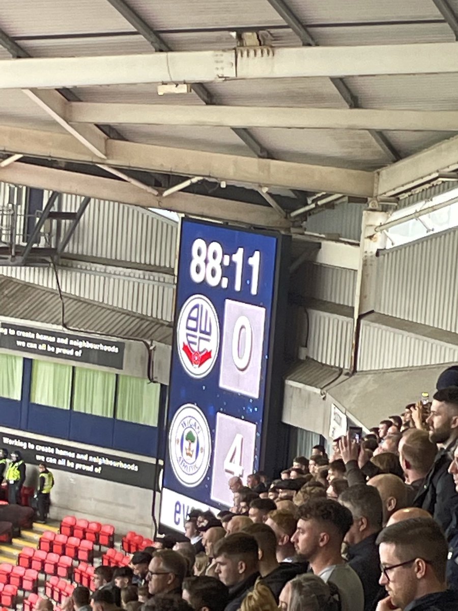 samn077's tweet image. 🫶🏼🤣 #wafc