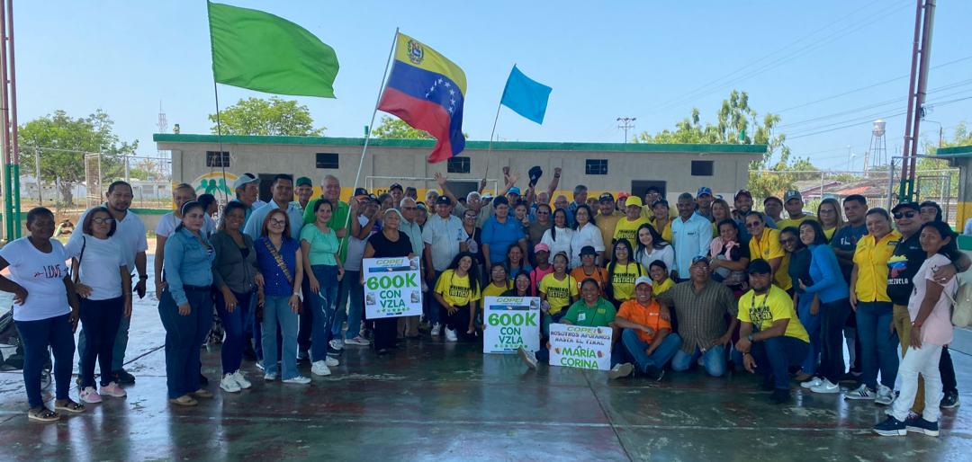 VzIndependiente's tweet image. #Feb24 | ✅enezuela Independiente |  en Parroquia #ValmoreRodríguez  le dijo a @MariaCorinaYA #ElZuliaEstaConVoz