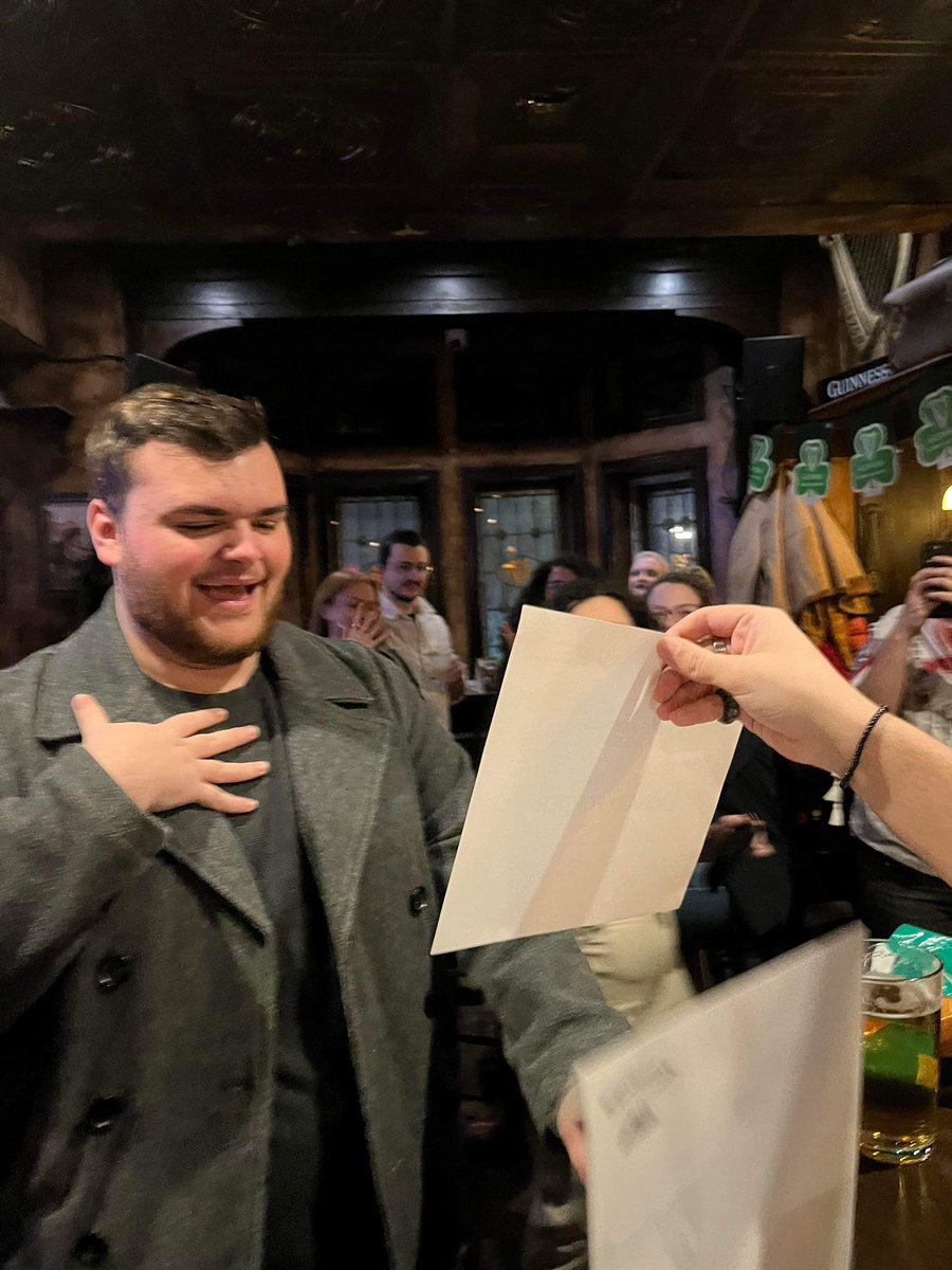 ZachFortierMTL's tweet image. Beyond grateful for the incredible @Linknewspaper team throwing me a surprise party to celebrate our win at @nashconference. Winning Student Journalist of the Year would not have been possible without the tireless work of these student journalists. J’vous adore 💗💗💗