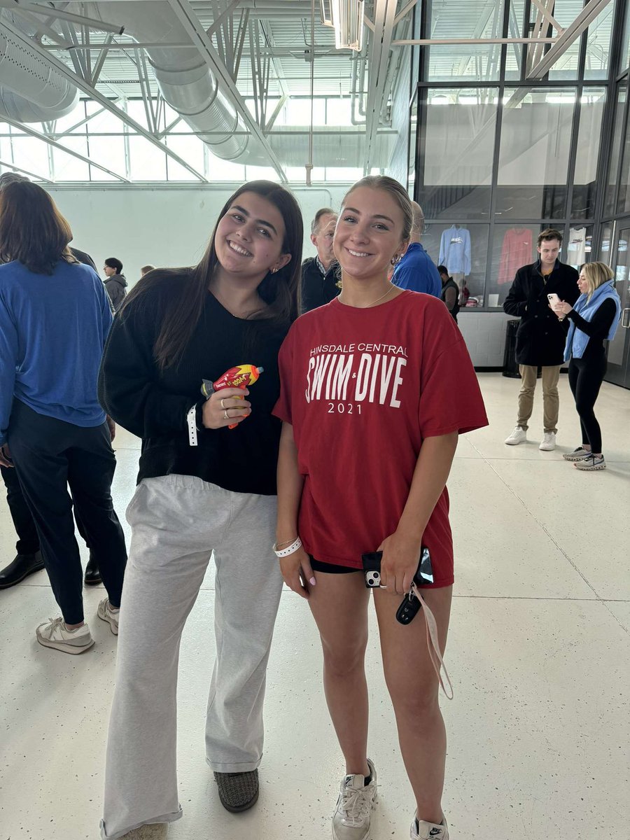 TAGhinsdale's tweet photo. Zoe Fallah eliminates Grace Klobach at FMC Natatorium. Big crowd out to watch the swim boys win another chip #back2backloading https://t.co/cAHZ8G1U6B