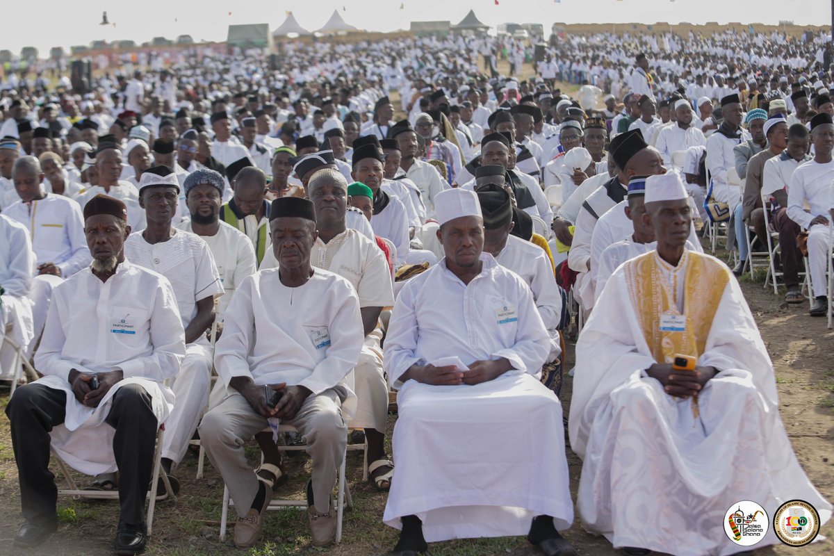 A section of some participants of #JalsaSalana #Ghana listening to the concluding address of Hazrat Khalifatul Masih (atba) #AhmadiyyaGhana100 #CentenaryCelebration #JalsaGhana