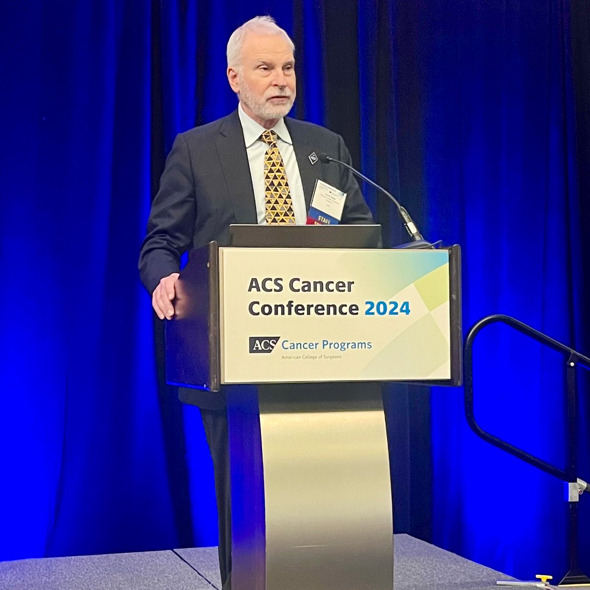 AmColSurgCancer's tweet image. Dr. Ronald Weigel, Medical Director of ACS Cancer Programs, wrapped up this year’s #CancerConference.

“To all of you thoughtful attendees, I want to stress that so much of what we do is dependent on you.”

(1/2)