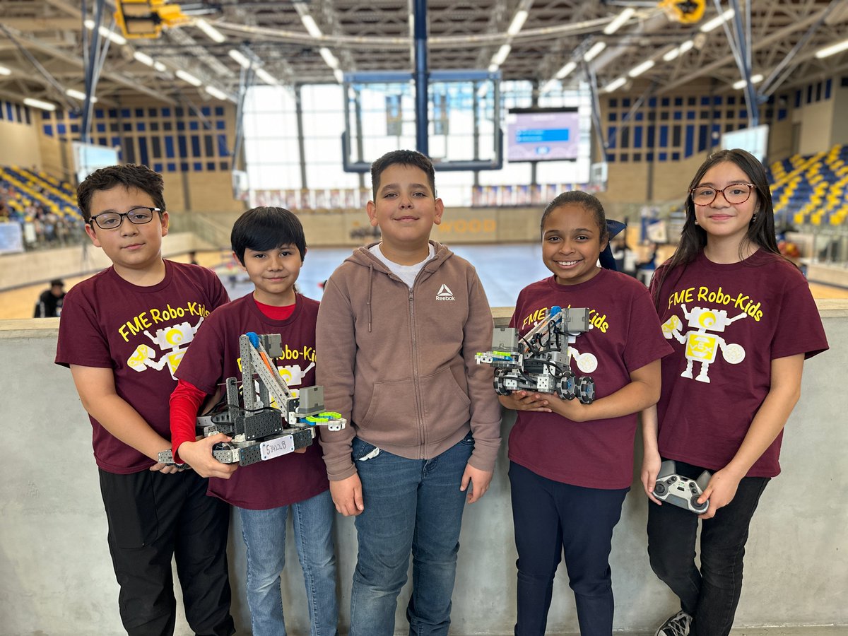Congratulations to our 5th Grade Robo-Kids. Two of our teams made FME history qualifying for the El Paso Regional Competition! In fact... one of the teams was just one position from making it to today's finals! Way to go, Eagles! #fmepride #robotics #VEXRobotics