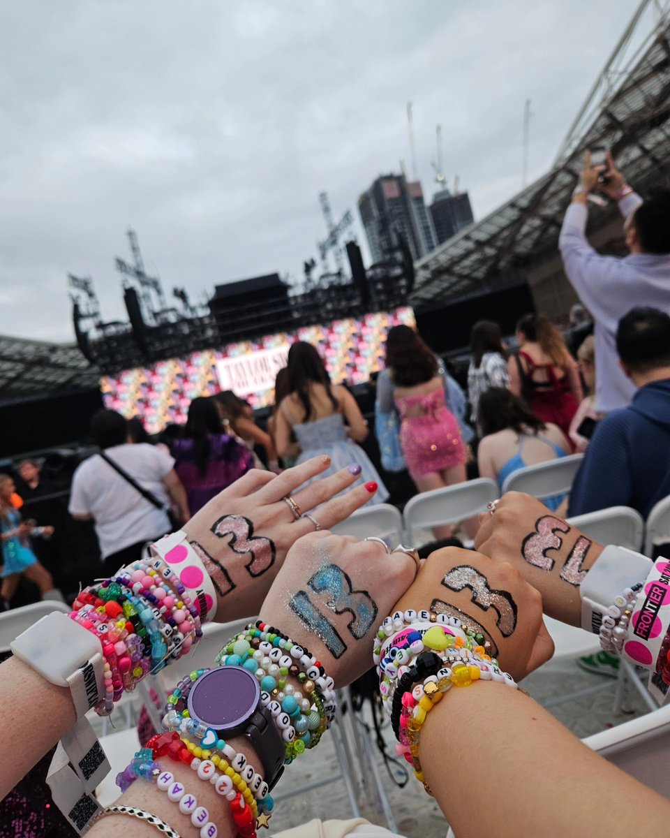 Becky☆ tweet media