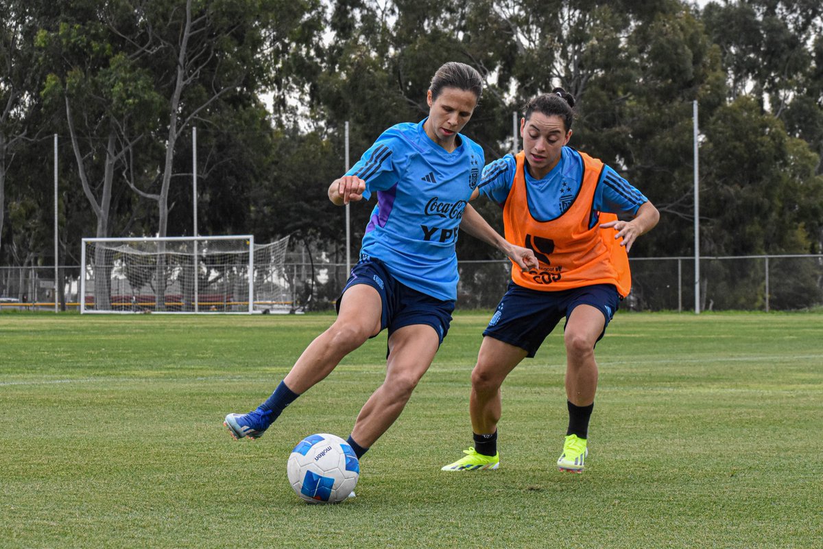 Vamos selección! 🇦🇷😄✨✨✨
<a href="/GoldCup/">Gold Cup</a> 
<a href="/Argentina/">🇦🇷 Selección Argentina ⭐⭐⭐</a>