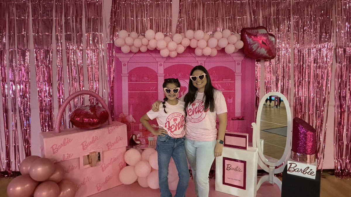 stephsamora's tweet photo. Thank you @JenksPta for an awesome Mother Daughter day! @MJEjags @MJE4thGrade https://t.co/cTSRG6BWgJ