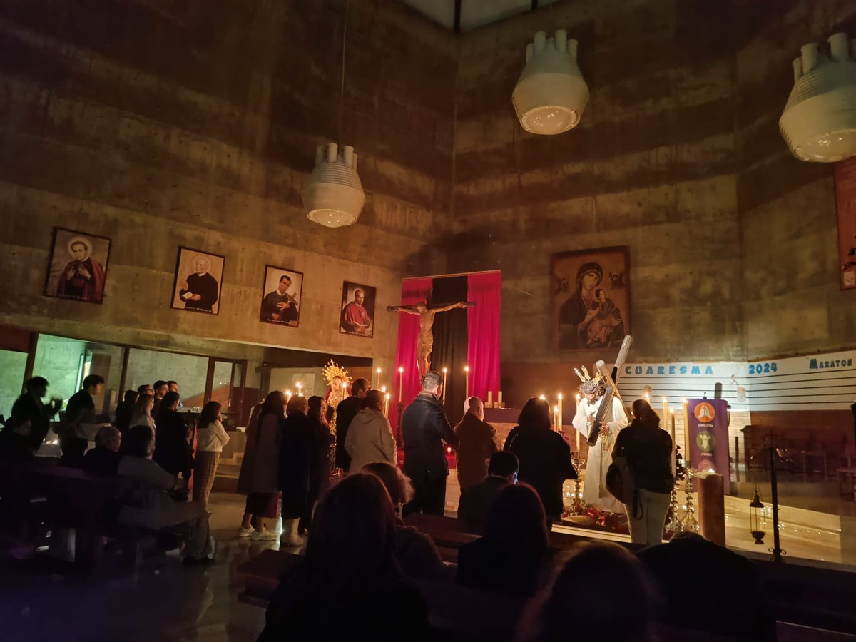 Vigilia de Oración junto a nuestros Sagrados Titulares, noche de intimidad, oración y reconciliación