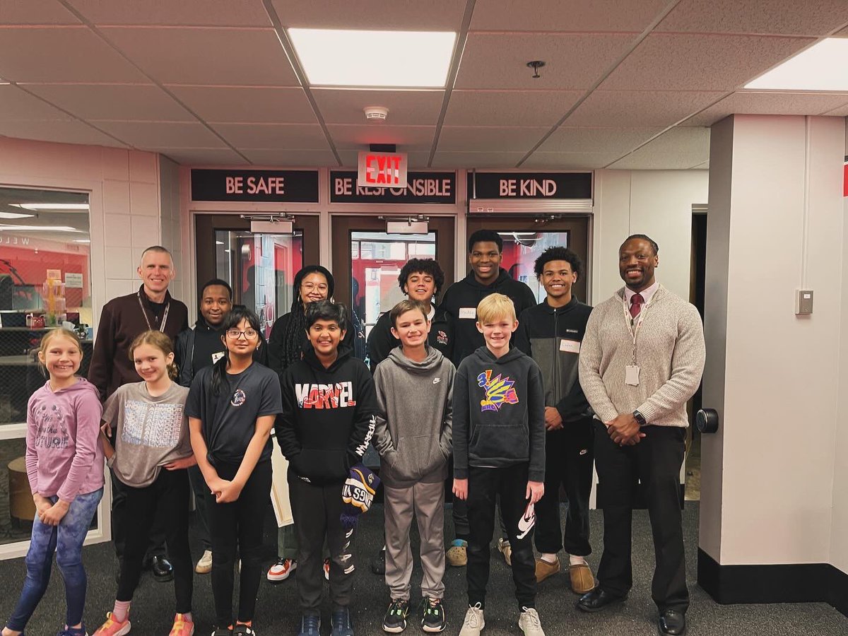 EPEaglesPV's tweet photo. Fantastic all school assembly to recognize Black History month and our “Wise Ones” in our Prairie View community. #letsgopv https://t.co/BdrFFN8woZ