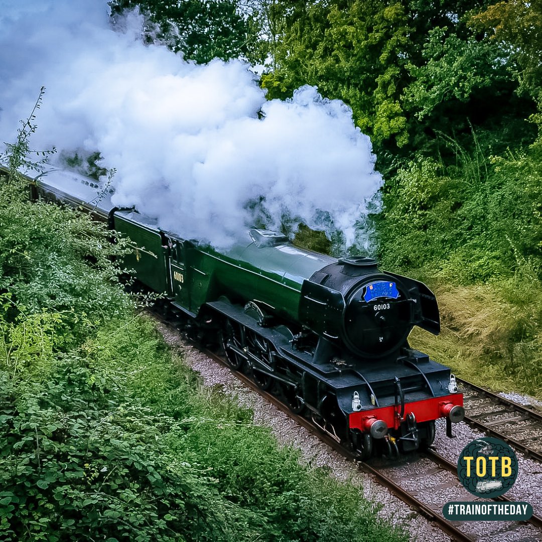 🚂 This is ‘Flying Scotsman’ - you’ve heard of it, right? 

🟢 Today marks the locomotive’s 101st birthday. Surely there was no other choice for today’s train of the day. 

🌟 15/10 - Forever flying. 

📸 Ben Sellers

#trainoftheday #totb #trains #railways #steam #flyingscotsman