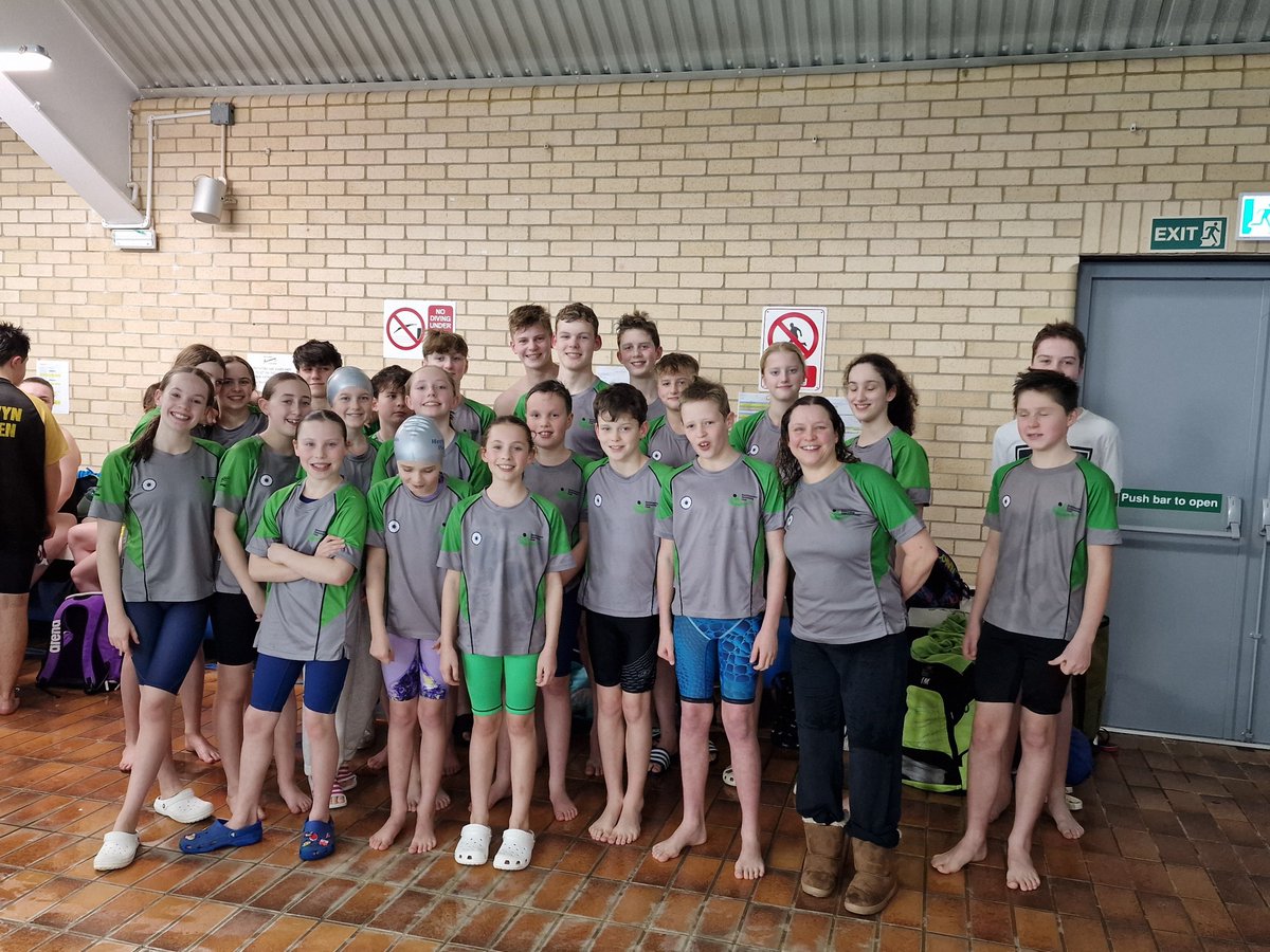 Herts League - Herts Major League Div 2 Round 1 at Hitchin, @berkosc_swim good luck to all the swimmers, thanks to those volunteering and swim well Berko