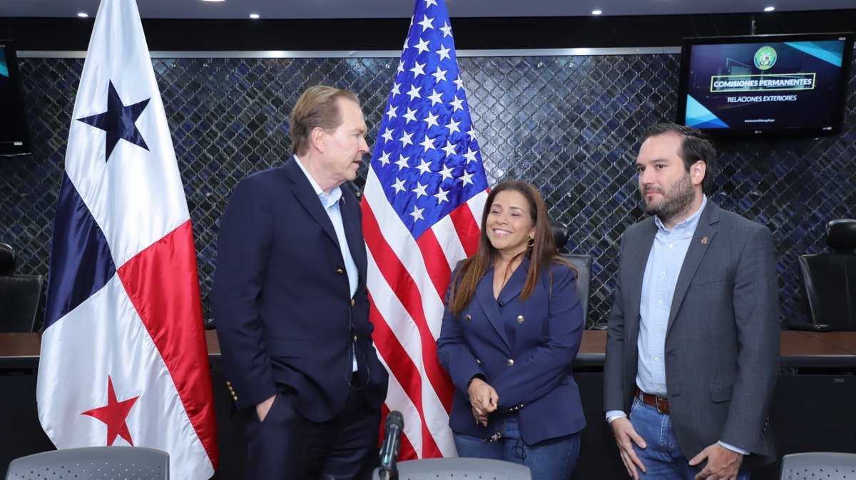 Por su parte, la diputada Cano calificó de valiosa la visita, que abre espacios entre la Asamblea Nacional y el Congreso de los Estados Unidos para trabajar en temas comunes. Calificó a Estados Unidos como socio natural de Panamá.
<a href="/cano_corina/">Corina Cano Córdoba</a> 
<a href="/USEmbPAN/">U.S. Embassy Panama</a>