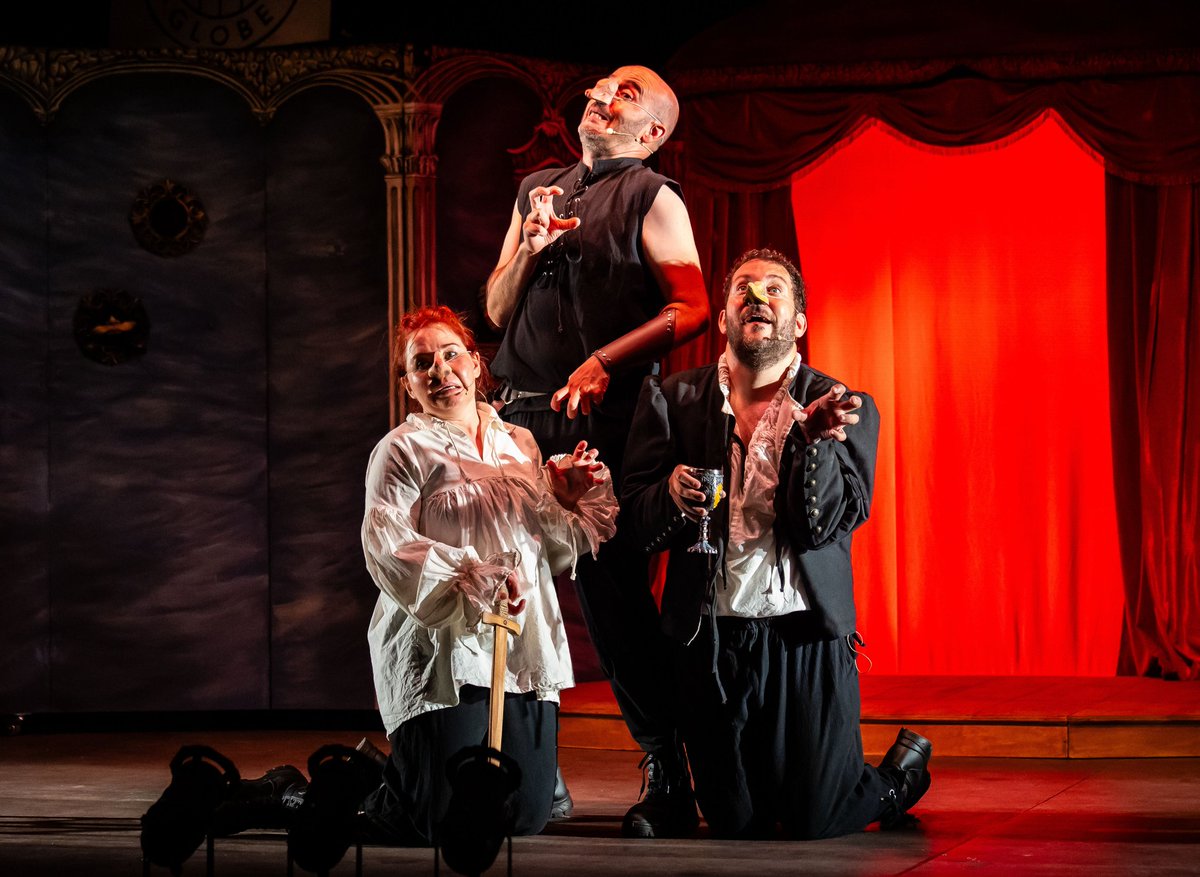 PintoJoven's tweet photo. En marzo @ElRabaldePinto nos trae teatro para público joven:
- Viernes 8: Enigma Shakespeare
- Viernes 15: Fake Reality
No te las pierdas. 
Entradas en taquilla y https://t.co/biilYuZavJ @AytoPinto https://t.co/rFjIVFmPNd