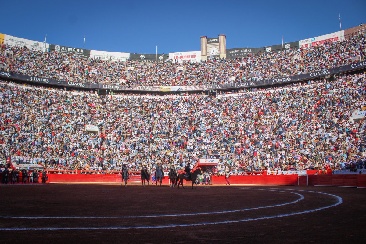 No se dejen intimidar por este prohibicionista #Radical. Es su “modus operandi” y si opinas diferente te bloquea. <a href="/ClaraBrugadaM/">Clara Brugada Molina</a> <a href="/STaboadaMx/">Santiago Taboada</a> hacen bien con estar del lado de pueblo y las Libertades.