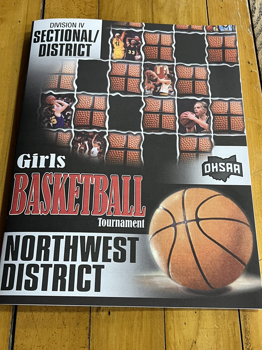 J_Lautzenheiser's tweet photo. #OHSAA Division IV Sectional Championship (NW District) from Convoy: Lady Knights prepare to play the Fayette Eagles at 3:00 PM. #Knights Winner advances to the Defiance District Tournament. https://t.co/Woaz2ex76t
