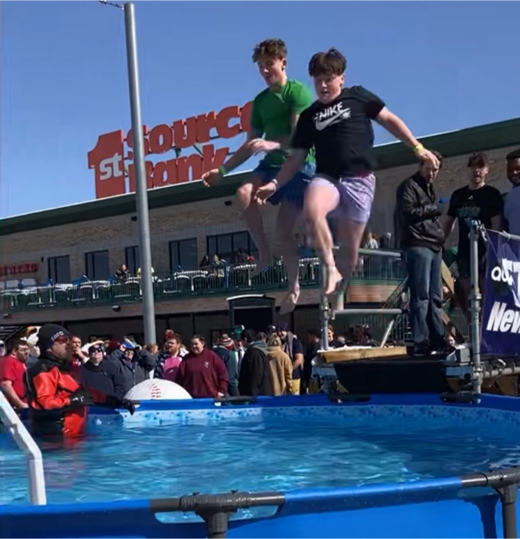 MinutemenCHS's tweet photo. We are so proud of our Champions Together Team of student athletes that took the “Polar Plunge” today at Four Winds Field to raise money and awareness for Special Olympics and Unified Sports! #WeAreConcord https://t.co/wp1QuT4f7b