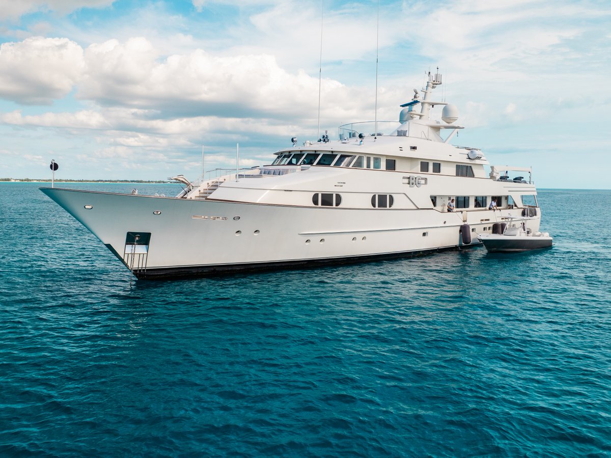 pbboatshow tweet media