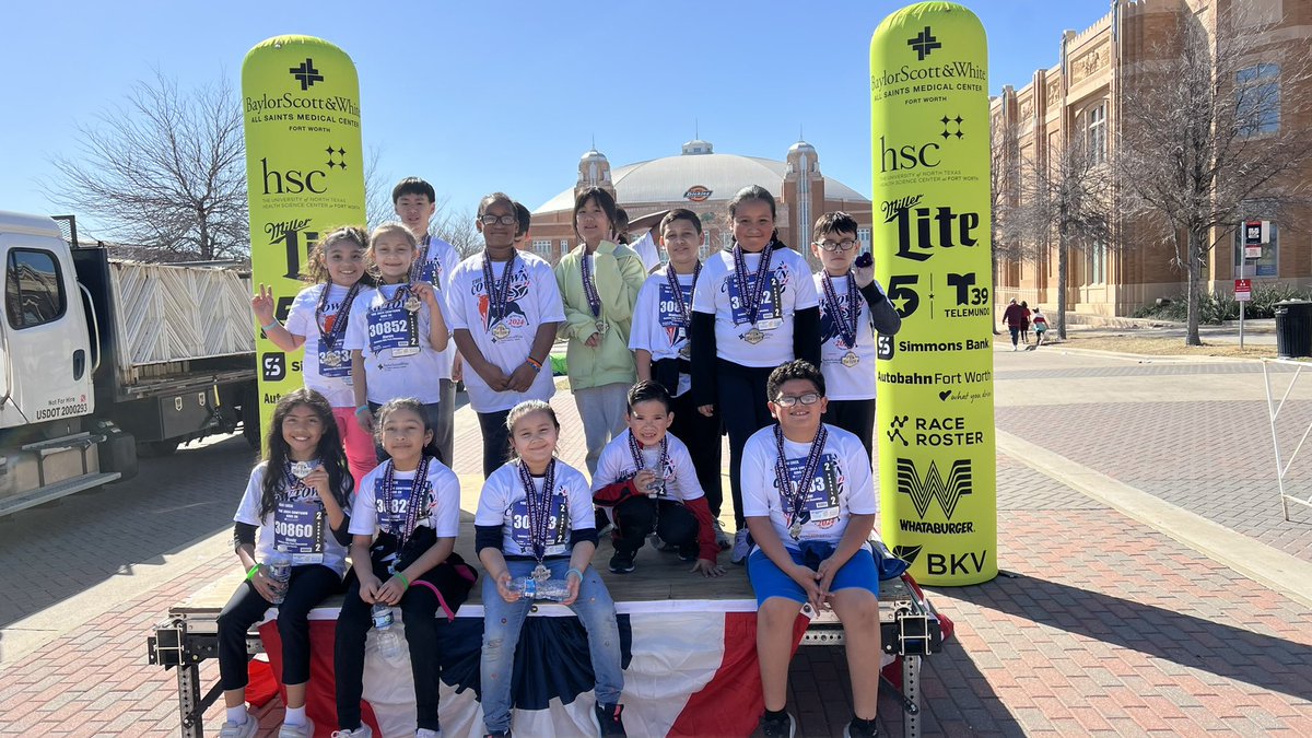 SHP Bumblebees did it ✔️ They participated and completed the Cowtown 5k race 🏃🏼‍♂️ 🏃🏼‍♀️ 🏅 
Way to represent SHP 💙

#SHPrunners SHPistheplacetobee
#HopeJoyUrgency #OneFortWorth