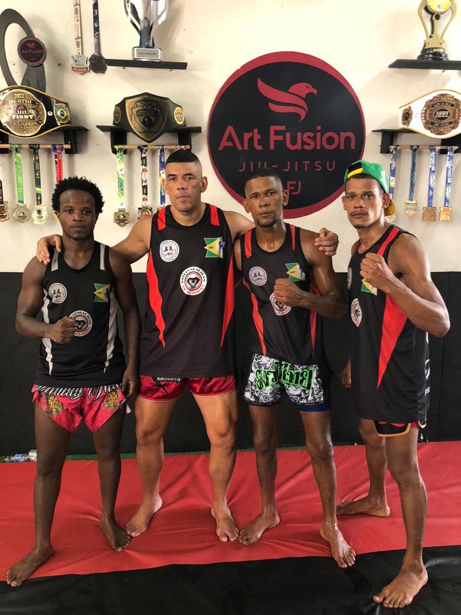 Vitorthaikick's tweet photo. Família Musgão 🙏🥊💙⛏ https://t.co/GiJyMnEZAM
