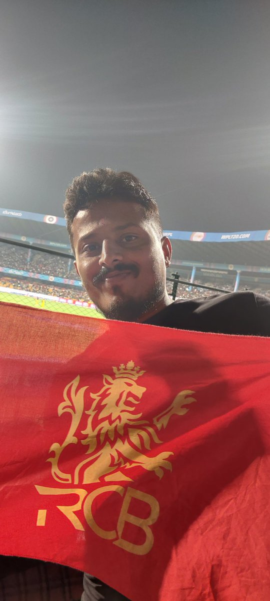 VNamadhari's tweet photo. WPL 2024 @ Chinnaswamy Bangalore 🤞 https://t.co/YFLWTmL6bk