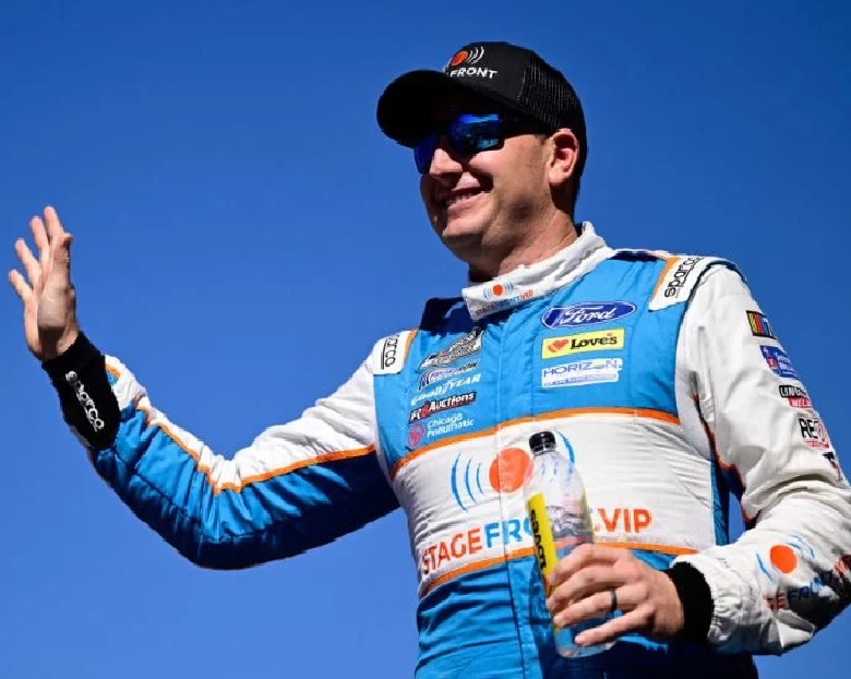 Fastmagmx's tweet photo. NASCAR - En la #Atlanta400 la PP es para Michael McDowell con @joeylogano acompañándolo en primera fila @joeylogano , y nuestro @Daniel_SuarezG sale en el sitio 23 de 37. (Foto: NASCAR) https://t.co/DUyq0q4vMh