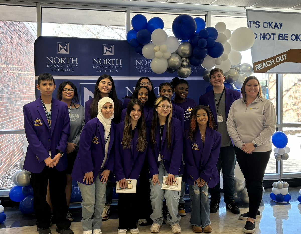 HawarKhalandi's tweet photo. We had an amazing day at the NKC Student Leadership Summit today! #LEADNKC @NKCSchools @NorthtownNews https://t.co/rx3RrJFrXP