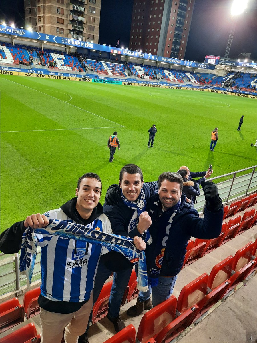xavisalvatella's tweet photo. El miracle d'Eibar. Quina passada viure-ho en directe a Ipurua al costat dels meus estimats cosins @msalvatella21 i @Jansalvaa!

Ets la millor bogeria del món mundial, @RCDEspanyol! 
🤣⚪️🔵💪#RCDE #TeamSalvatella https://t.co/OAYmnOWIQ3