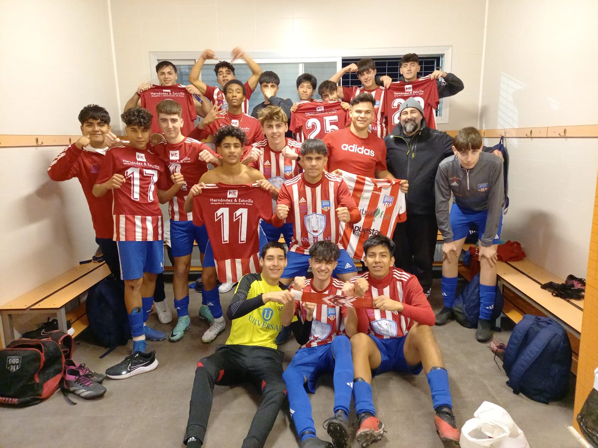 𝗝𝗨𝗩𝗘𝗡𝗜𝗟 𝗔

Jornada 15 | Alcantarilla FC UNIVERSAE 3-2 EDMF Churra B

📝✅El primer equipo juvenil vuelve a la senda de la victoria en casa.

⚽️Kevin, Carrillo y Jesús

⭐️ <a href="/_universae/">UNIVERSAE</a>

#SoñamosJuntos ❤️🤍