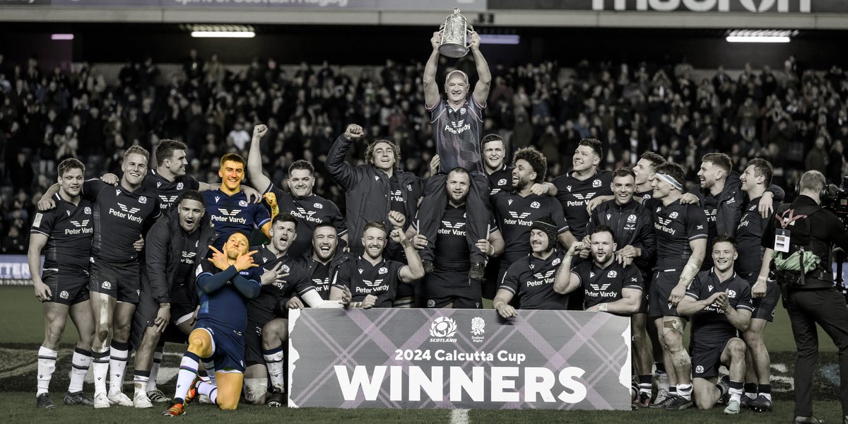 Congratulations to Bath Rugby's very own Finn Russell and Cameron Redpath and to @Scotlandteam on their Calcutta Cup victory!! 🏴󠁧󠁢󠁳󠁣󠁴󠁿👊 Congrats all!! 🎉💙 📸 @CraigWatsonpix | @SixNationsRugby