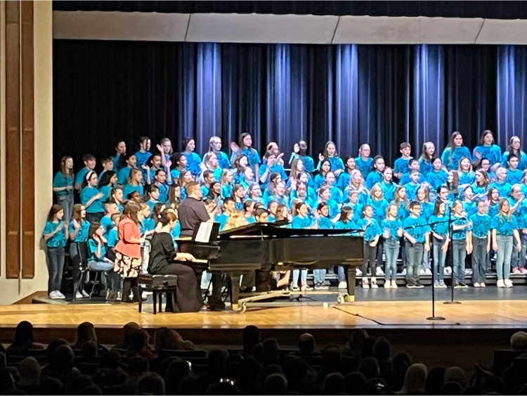 Concord_ES's tweet photo. Thank you Mrs. Janisse (music teacher) and our amazing students from East Side that participated in the statewide choral program called Circle the State! Our students got to sing with many other students from other schools in the area! What an amazing experience #LeadonEastSide https://t.co/1vgElvitiM