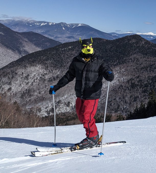 Barking at everyone on the mountain today. https://t.co/FTYMCg22lh<a href="/tag/flexfriday"class="tags"><span>#flexfriday</span></a>
