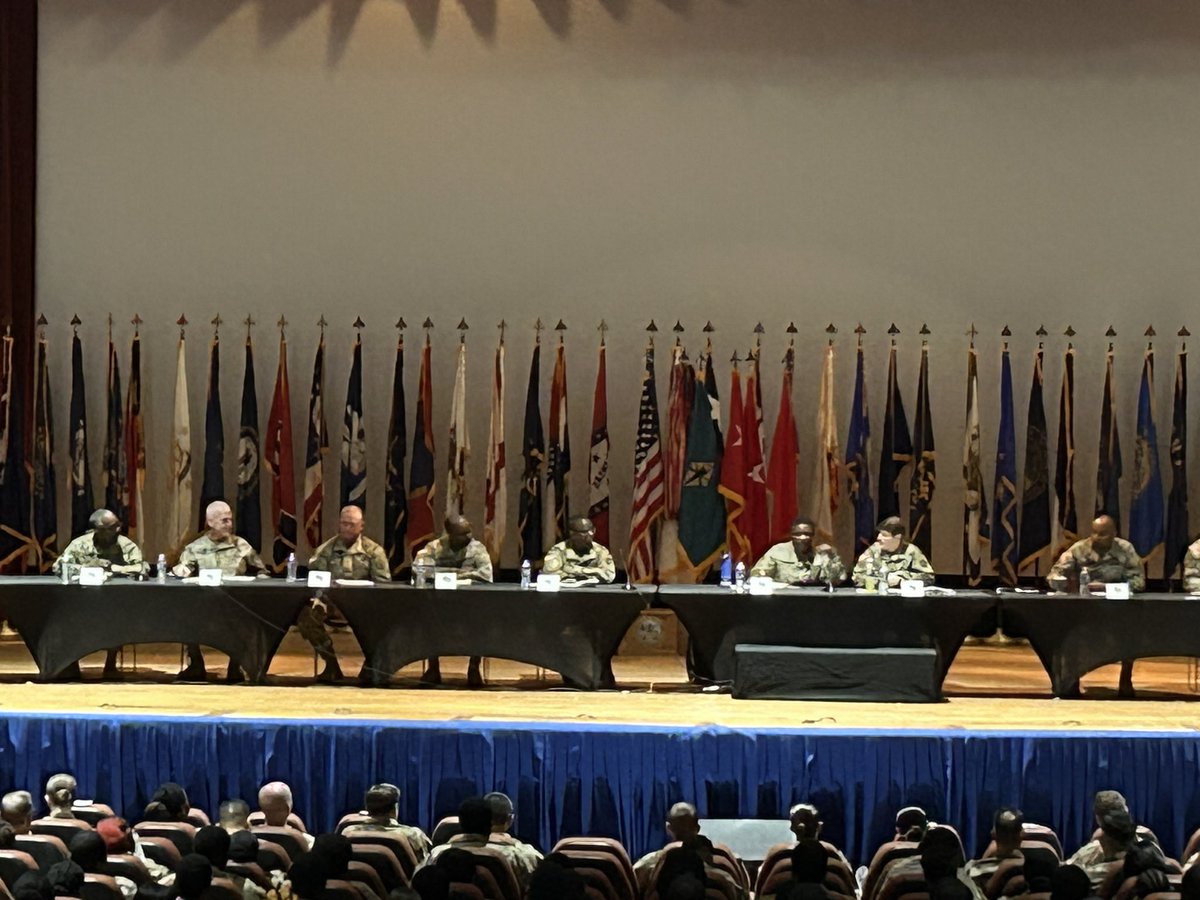 ASC_CG's tweet photo. A mentor provides insights, helps navigate challenges, expands networks, and fosters continuous learning. Making time for mentorship cultivates a culture of development, enriches perspectives, and empowers individuals to reach their fullest potential. Great event at Fort Jackson! https://t.co/UW5yeqoGhU