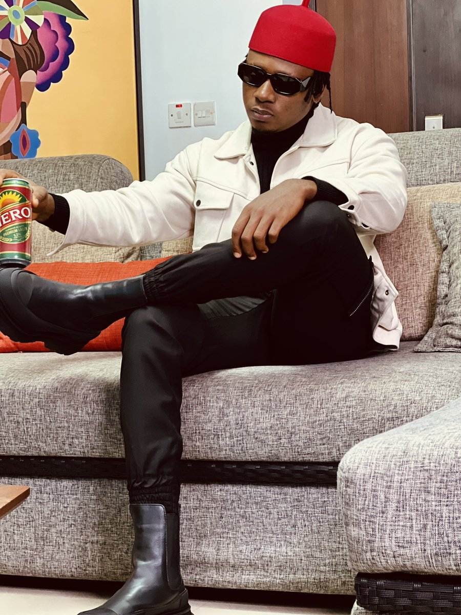 myself and my producer  (barmy) gave you OMALICHA
we gave you OGOLI
we gave you OTOTO MMIRI,OJADILI e.t.c 
we have summoned the gods once more  and this time they revealed  a fast rising  sensation from the east to us <a href="/jaydeebombshell/">JEKWU 🌏⭐</a> , we have recorded the biggest sound that