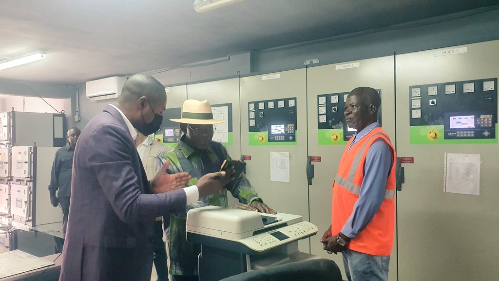 Durante mi visita de inspección este fin de semana a la ciudad de Sipopo, he llegado hasta la Central Alternativa Eléctrica Térmica, para asegurarme de las soluciones a los fallos eléctricos que puedan haber durante la Cumbre Ordinaria de la #CEEAC en Sipopo el próximo 9/03/2024.