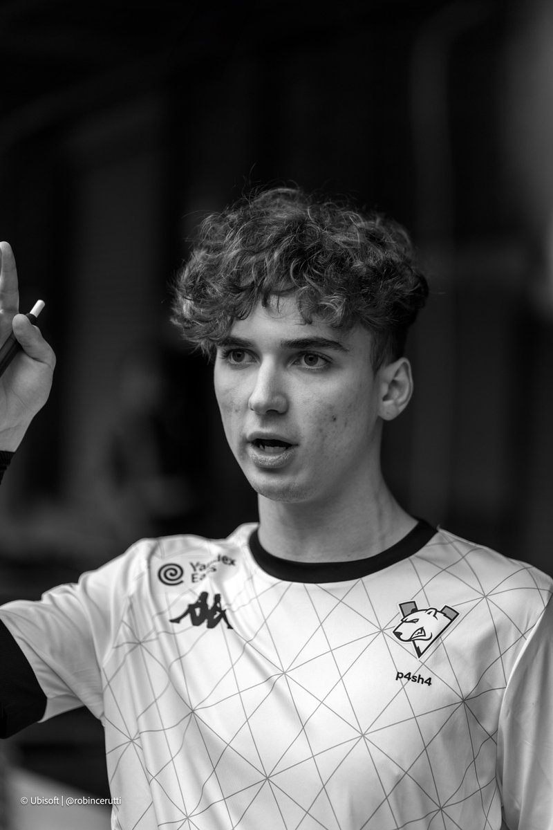 A peek to the bears' half time chat.

<a href="/virtuspro/">Virtus.pro</a> | #SixInvitational 🇧🇷