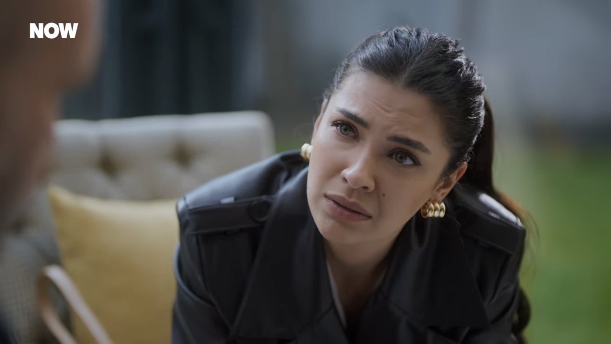 jmoxsuxea's tweet photo. The pain Ipek went through this episode 🥺😭 she literally didn’t deserve any of these #birandamlayılmaz #kopuk https://t.co/2OJDGV2c1e