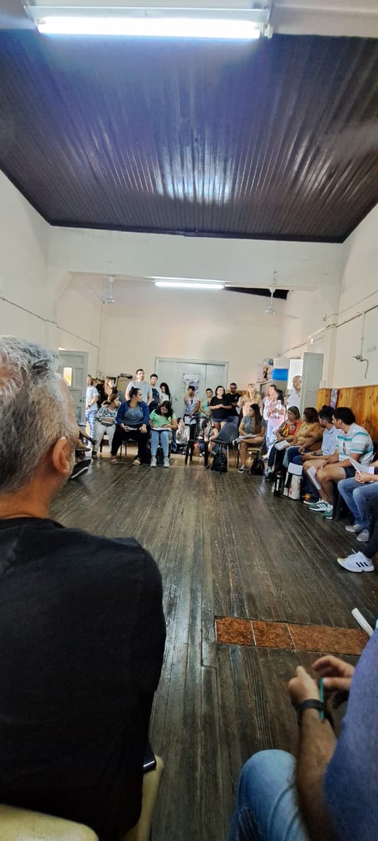 Escuchar, pensar, recrear  y organizarnos 👇🏼

Militantes de cada departamento reunidos por distritos se juntaron con nuestros diputados y senadores para llevar a la legislatura una agenda acorde a los tiempos y problemas actuales.