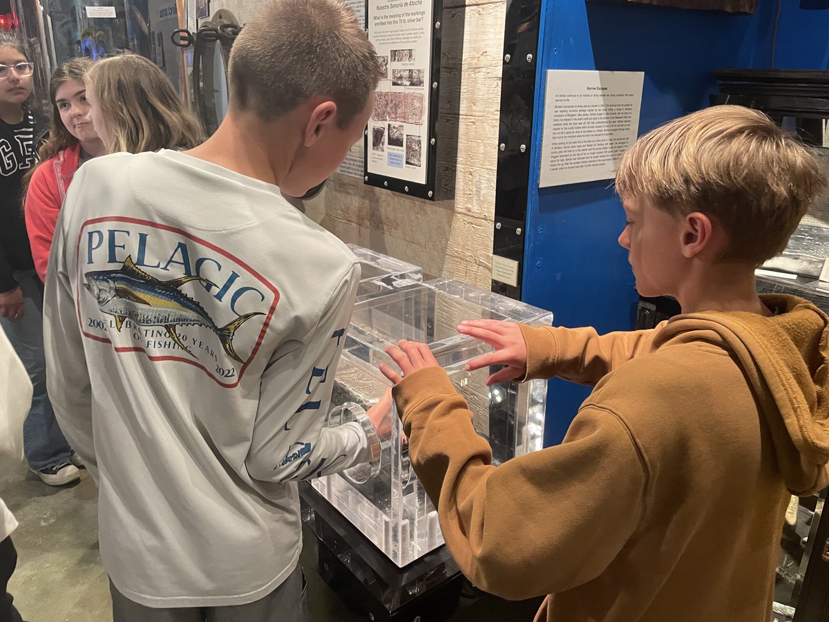 A big thank you to Plantation Key School for visiting us earlier this week for a tour! The History of Diving Museum is open year-round to school groups, summer camps, and adult groups alike. Be sure to contact us at programs@divingmuseum.org to schedule your group visit 🤿🌊