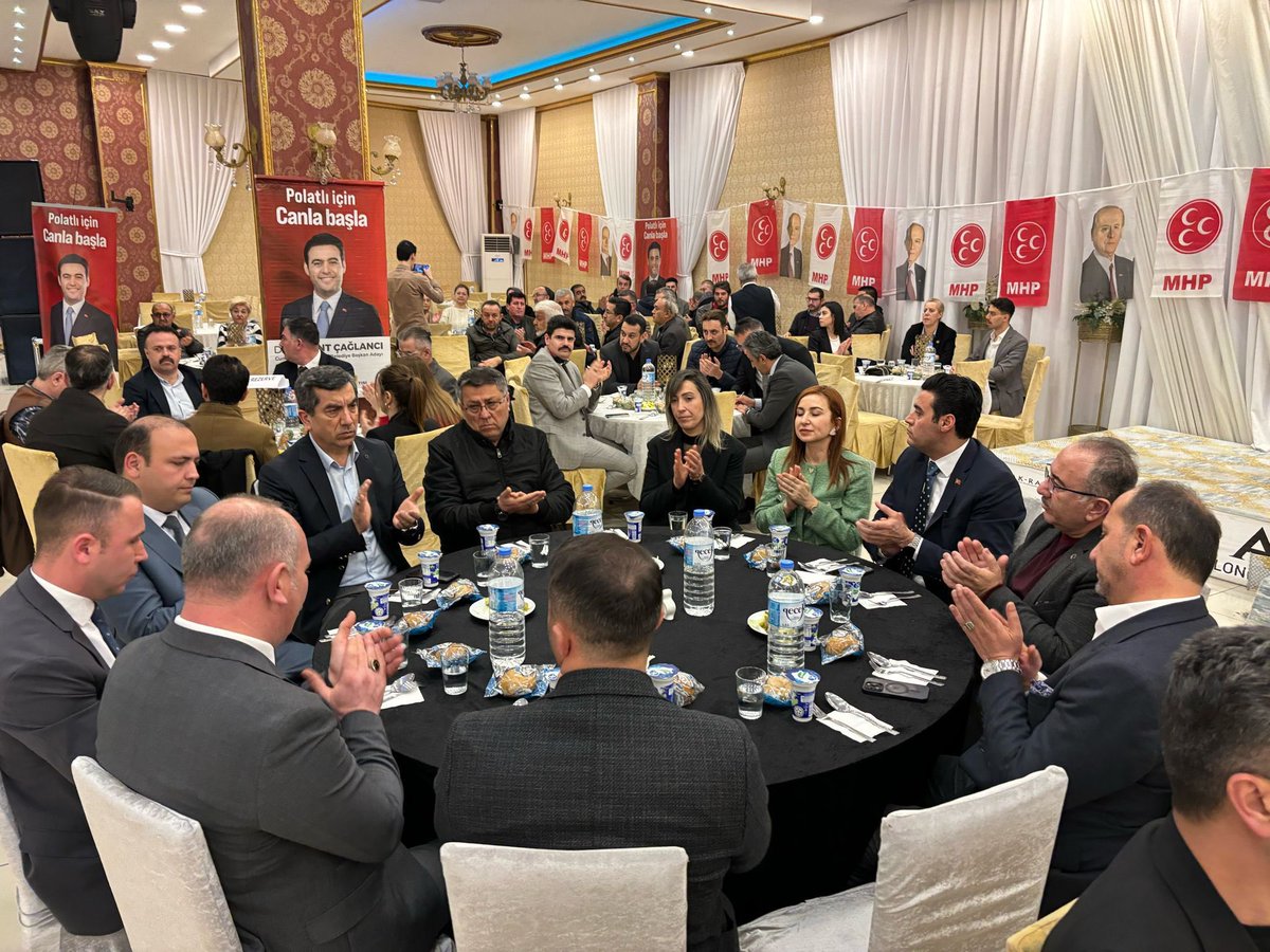TurkavAnkara_Sb's tweet photo. Polatlı Ülkü Ocakları Başkanı Volkan Tezcan,Türkav Genel Başkan yardımcısı  Emin Türker, Gökhan Aydemir, Tuğba Tombuloğlu,Türkav Kadın Kolları başkanı Hilal Ceylan, Türkav Ankara Şube başkanımız ve Yönetim kurulu üyeleri, Türkav Beypazarı başkanımız ve yönetim kurulu üyeleri, https://t.co/MdvUiwKStw
