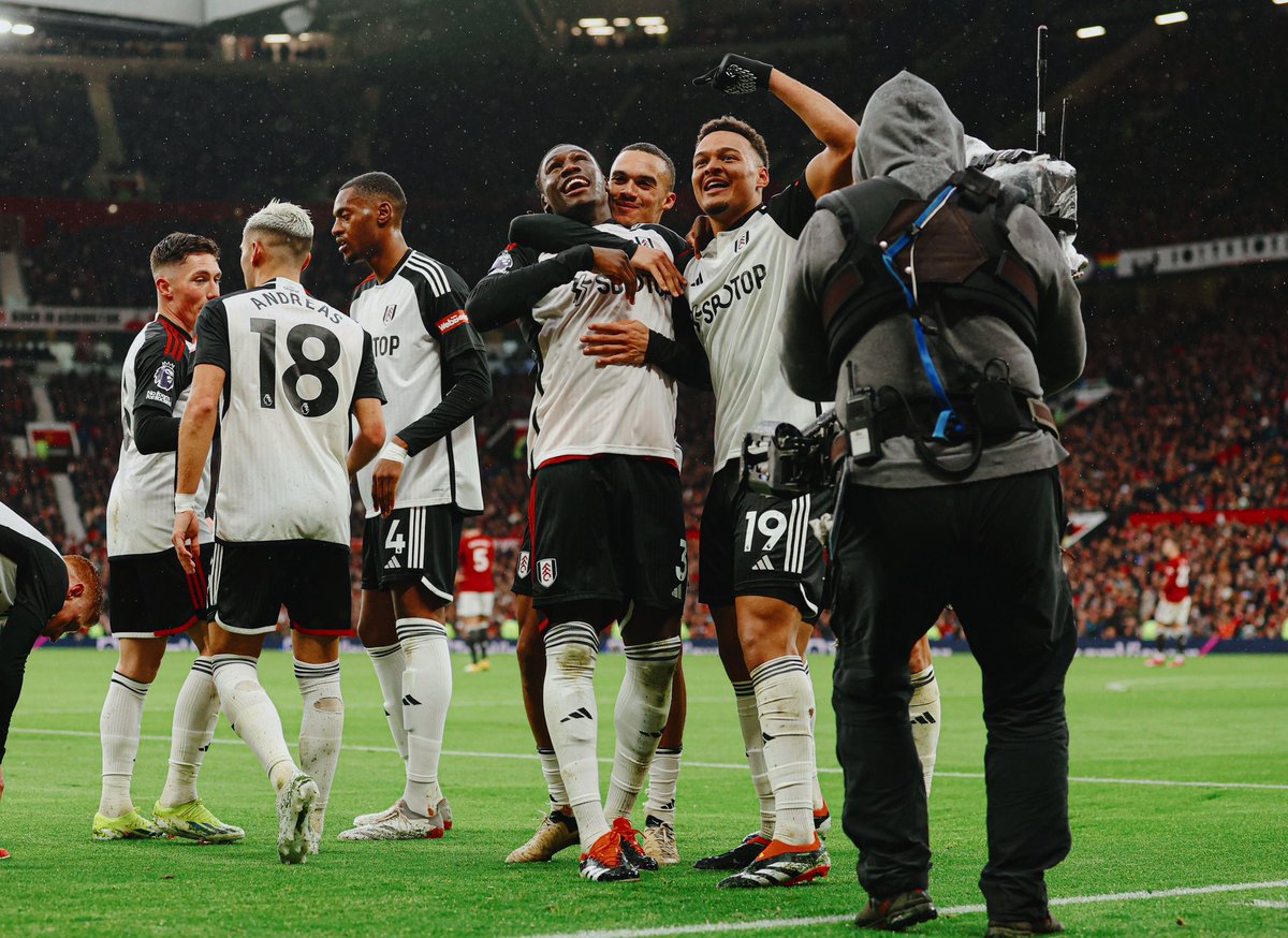 Antonee_Jedi's tweet photo. Doesn’t get much better than a win at Old Trafford 🤩😮‍💨 https://t.co/FmimrMZgKR