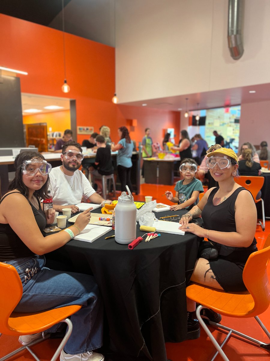 azsciencecenter's tweet photo. Bad Art Night returns on Friday, March 8 🎨 Makers of all ages and backgrounds are invited to connect at an evening of amazingly atrocious art! Complimentary colors and perfect proportions aren’t welcome—just bring your lack of talent and sense of humor ➡️ https://t.co/H0hGENnmZb https://t.co/iN77RKj9FN