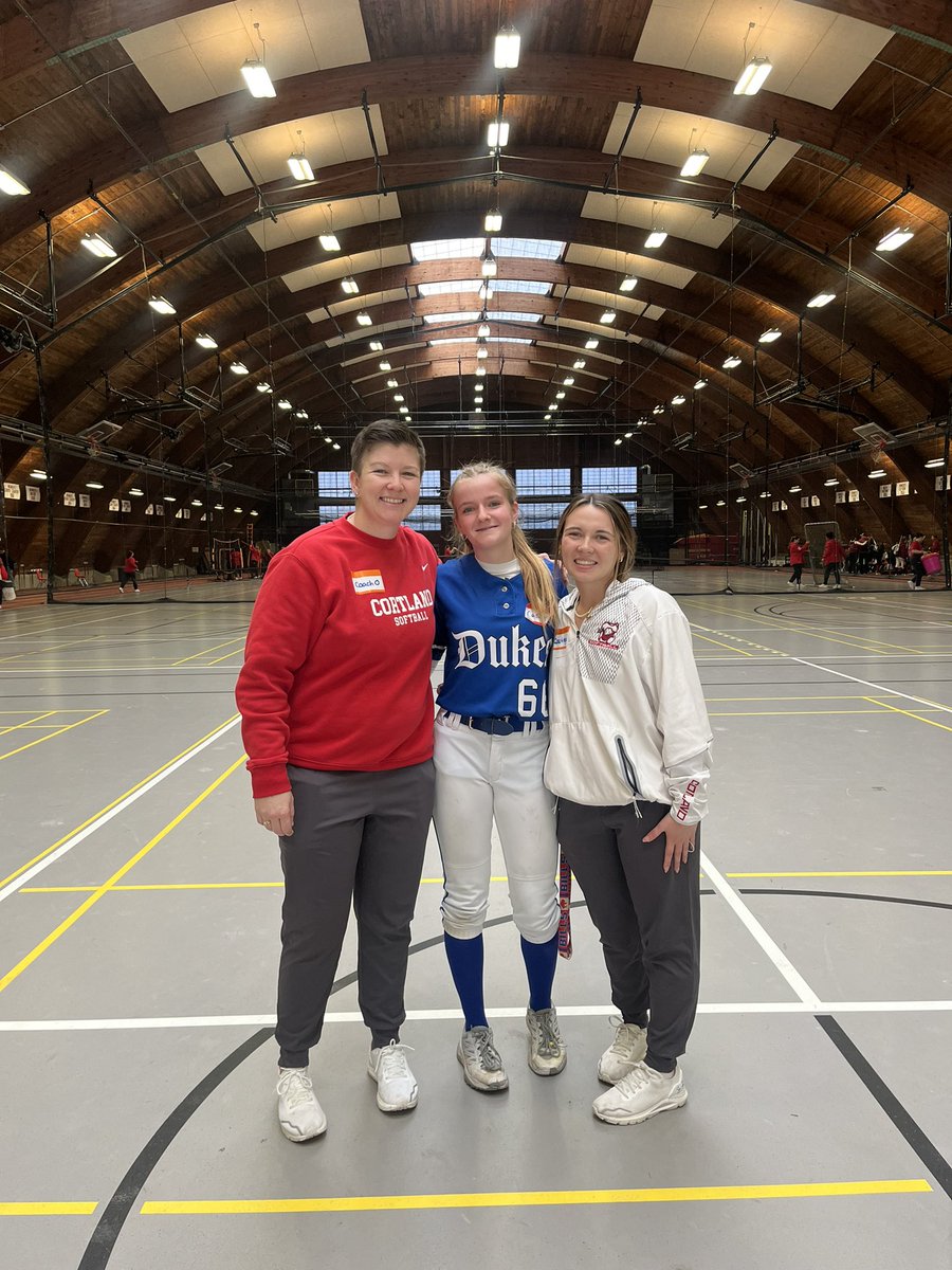 Had a great day at the @CortlandSB clinic. Thank you to the coaches @CoachMollyO @Meganlamont_ @Paige_Crittela and the players! Have a great season.@ladydukes_ny @TaylorCastell14 @abigail_milazzo @mflucky04 @karigraziano74 @HotalingGianna