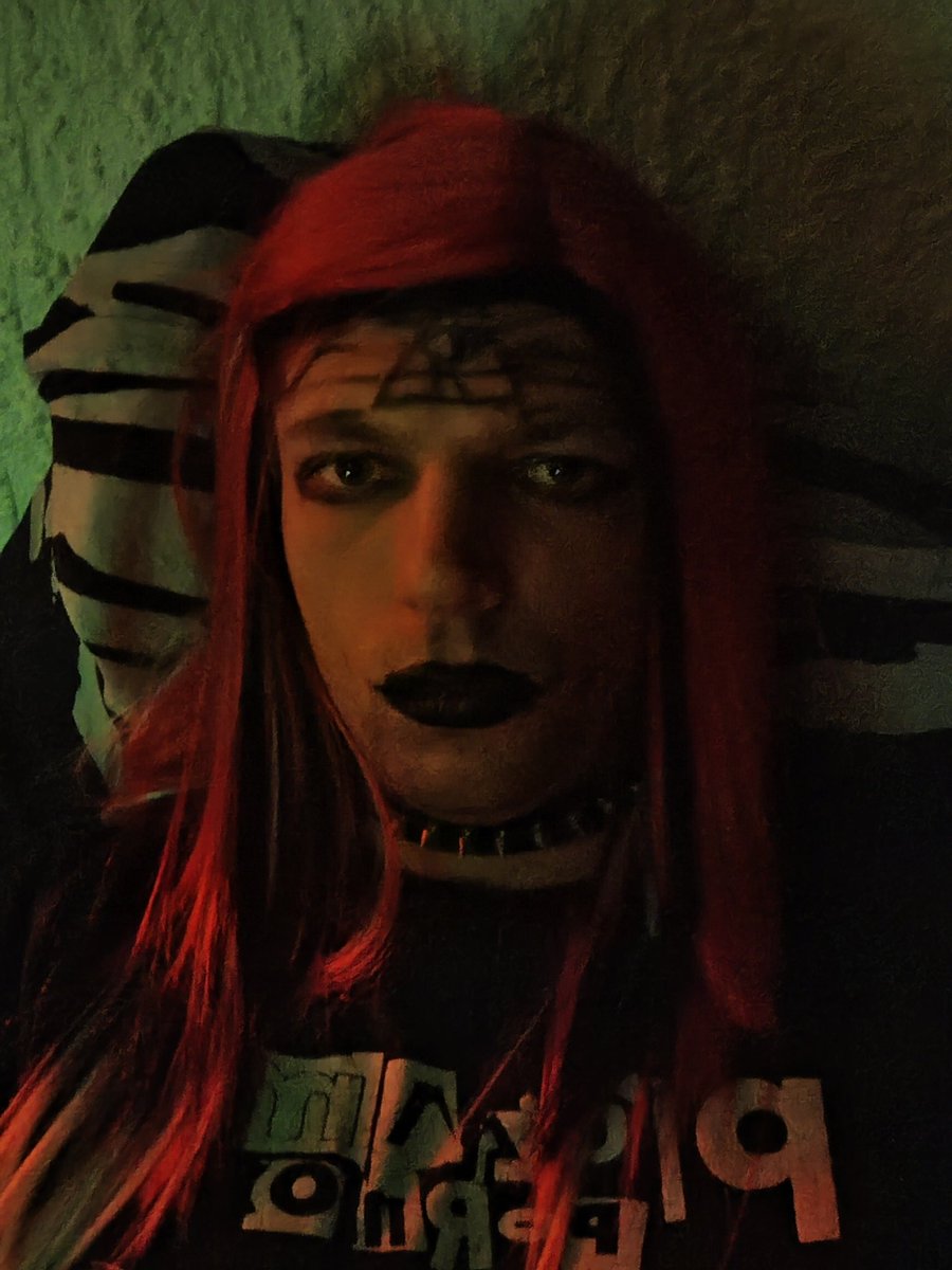 Jessica66615's tweet photo. I am in Amsterdam 2night, rent a private house till tomorrow... Od you want come and enjoy with me just sens me messege 🙃. 

But do not forget that on headphones I have hot demonic hypnosis 😈😈😈 https://t.co/mLdrOf2WeI
