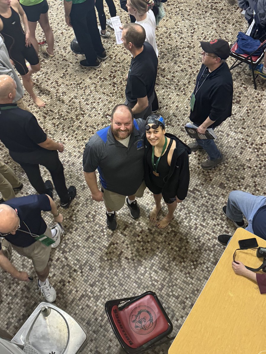 HBHSathletics's tweet photo. Addison D. is bringing home some hardware 🏅. She finished 3rd in the 100 backstroke today in the finals in Canton, OH. Congratulations AD! 🐆 https://t.co/jfg275TVre