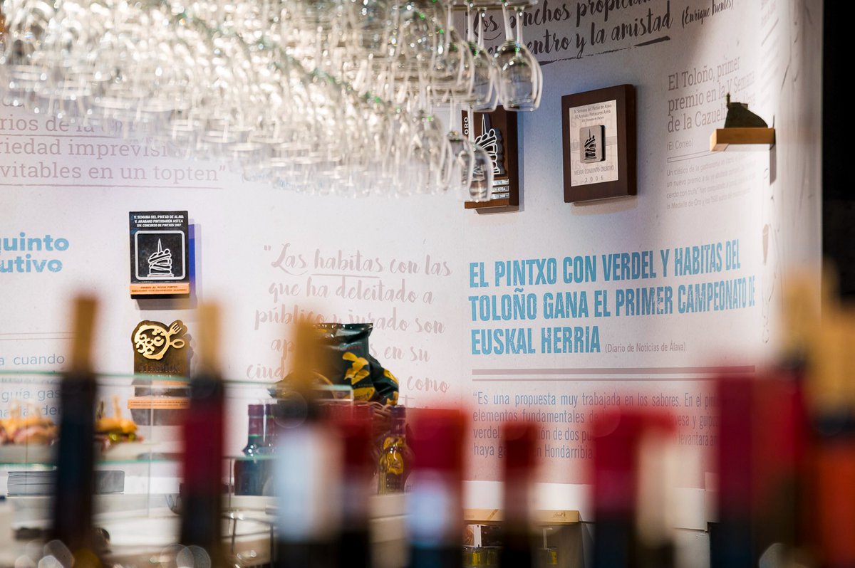 bareltoloño (@bareltolono) on Twitter photo Fotos bonitas que captan nuestra esencia
#toloño #bartoloño #pintxos #restaurantesvitoria #restaurante #vitoriagasteiz #foodporn #foodie #bar #barra #vino #vinos #wines #beer #cerveza #cañas Fotos bonitas que captan nuestra esencia
#toloño #bartoloño #pintxos #restaurantesvitoria #restaurante #vitoriagasteiz #foodporn #foodie #bar #barra #vino #vinos #wines #beer #cerveza #cañas