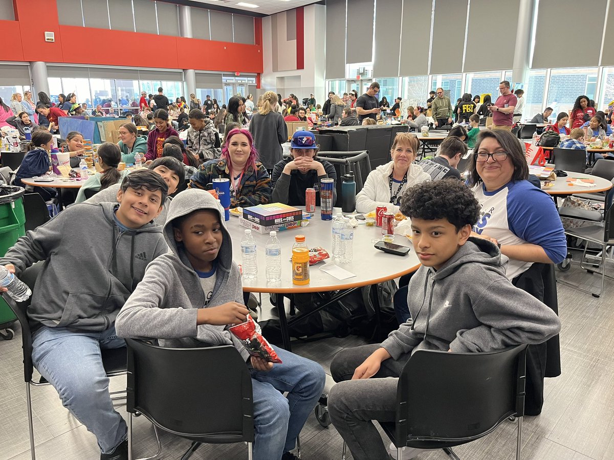 jcarr_crockett's tweet image. @Crockett_MS Destination Imagination Tournament 2024
The kids had a blast!