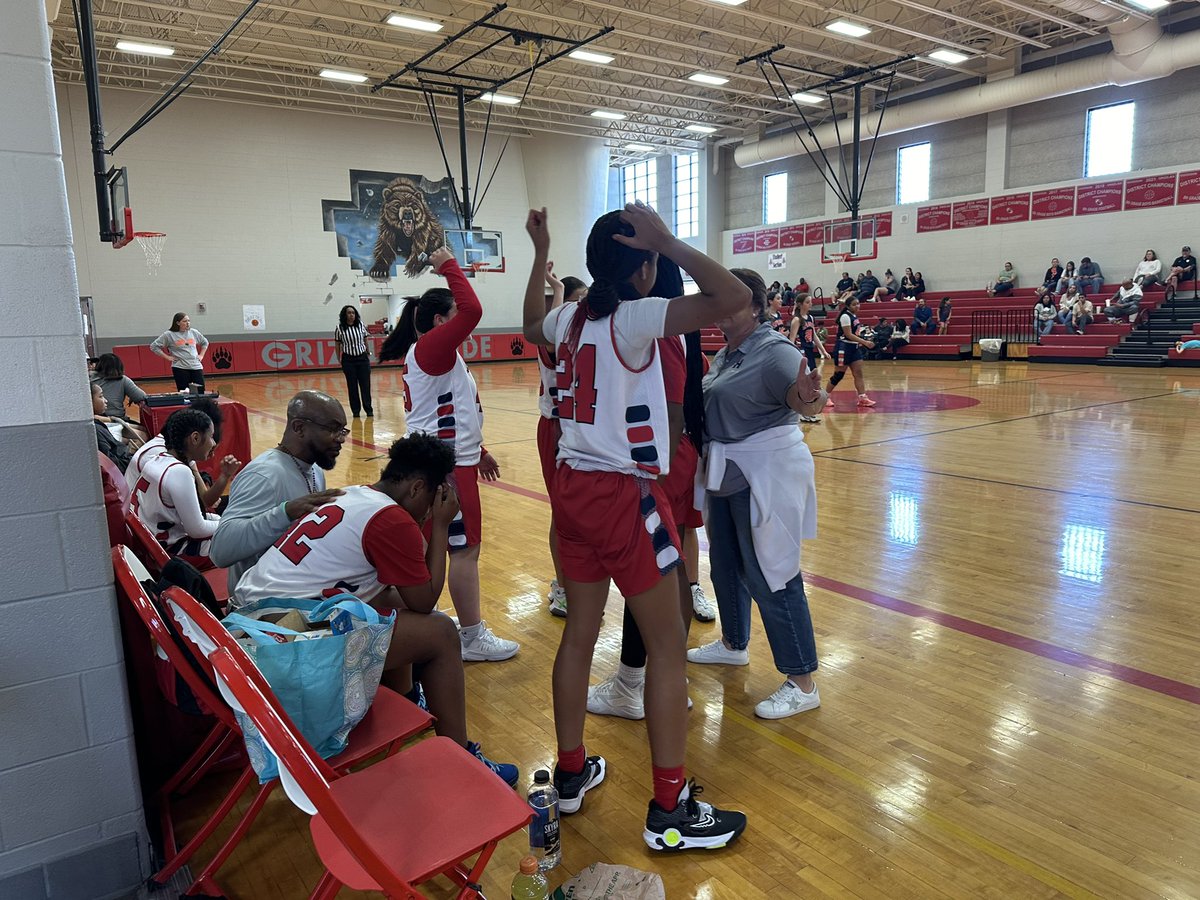 Let’s go Ladies!! Playing for the championship in the Silver  tournament! 🏀❤️💪