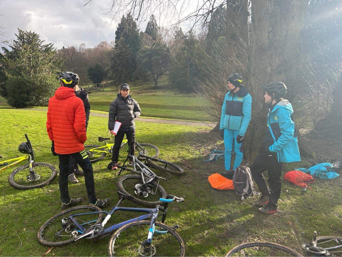 We’re jumping for joy as we celebrate 7 new Coaches who undertook the Activity Coach Off-Road award in Callendar Park today. Big thanks to tutor Shani &amp; congrats to Lewis, Mark, Alastair, Liam, Michael, Simon and Ash! Thanks all for strengthening our Coaching &amp; Leadership team 🤝