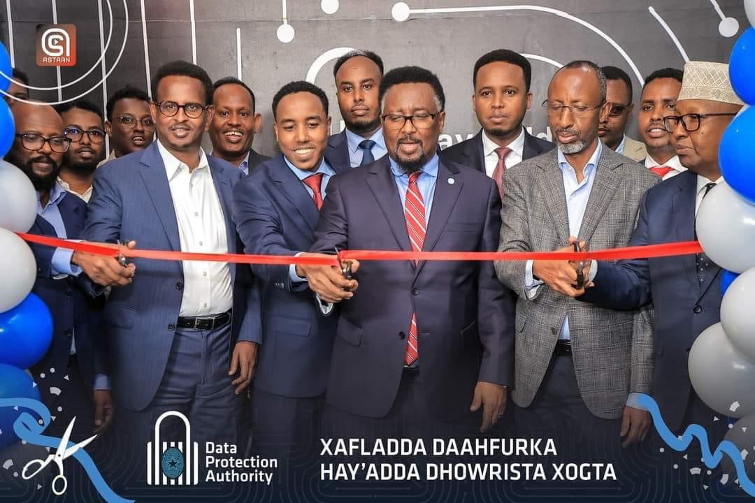 A remarkable night in #Mogadishu as it was inaugurated Data Protection Authority (<a href="/DPASomalia/">Data Protection Authority</a>), the first national data regulatory entity in #Somalia. Praise the DG <a href="/MaxamadRoyal/">Mohamed Royal</a> and the DPA team for their dedicated efforts to operationalize this vital institution. 

#DPALaunch
