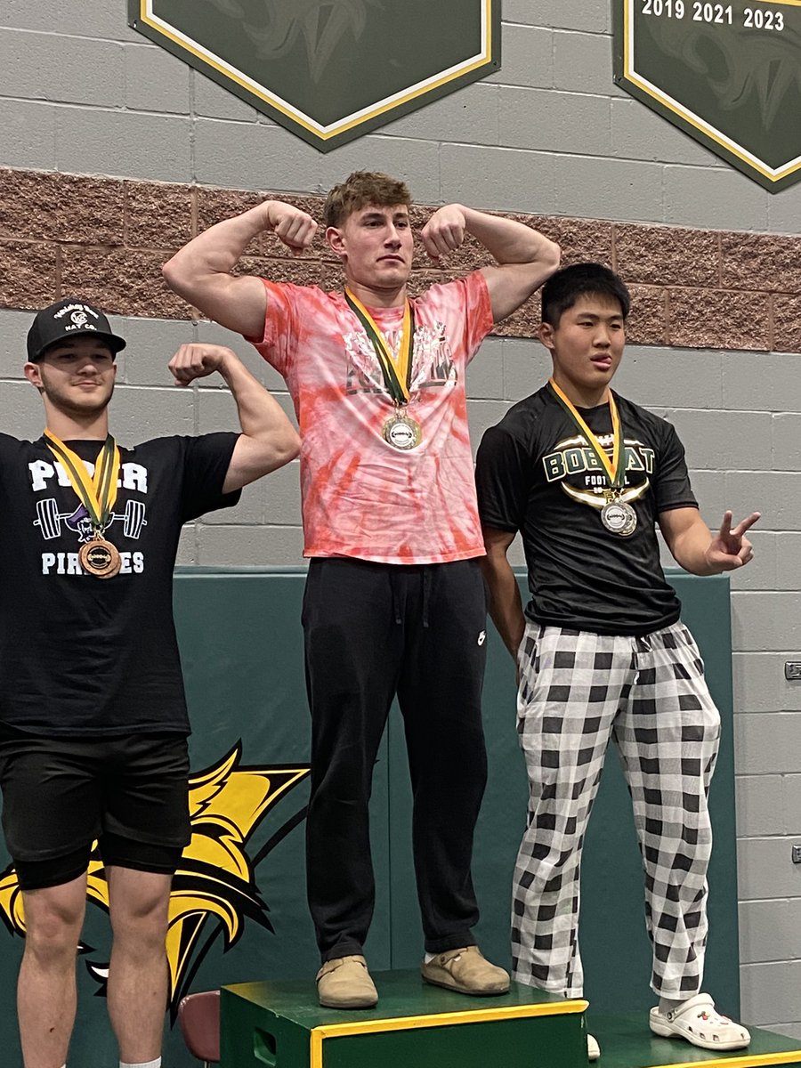 LLPowerlifting's tweet photo. Senior Caden Howell is your 5A State Champion in the men’s 173 lb class. Young man has put in tremendous effort over four years. Today, and forever onward, he is a champion 👑👑👑👑 https://t.co/WU1Y8dkBOv
