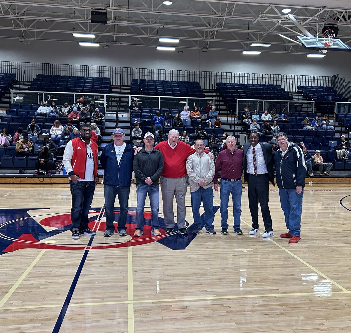 Today, we welcomed back men’s and women’s basketball alums. Thank you for your continued support of the Walters State Basketball Programs!
